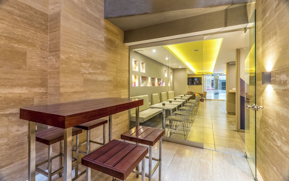 Up Recoleta Hotel 45/56