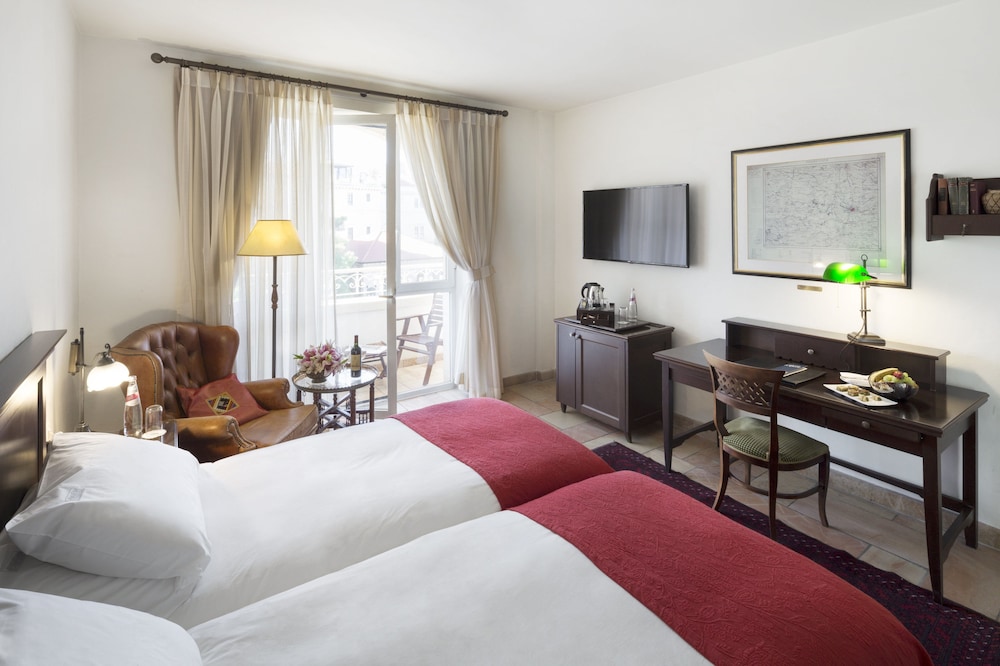 COMFORT, DOUBLE OR TWIN BED, BALCONY