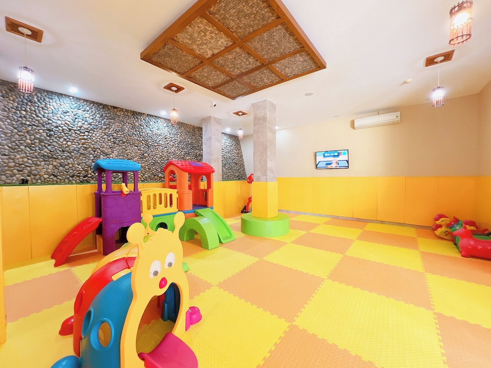 Aroma Beach Resort & Spa 38/50