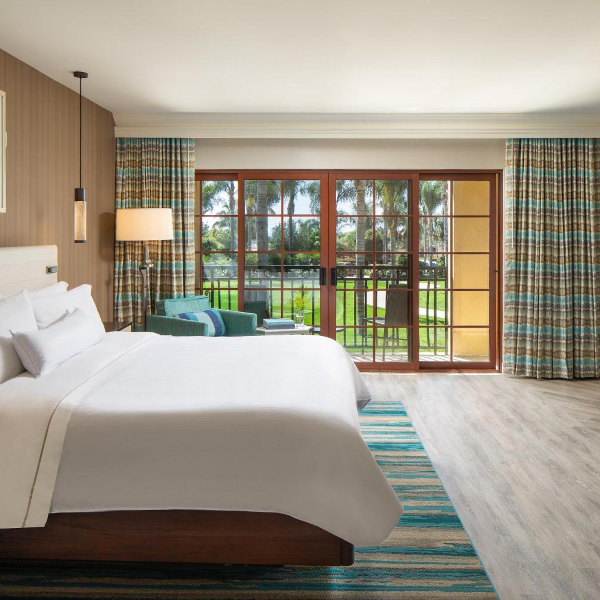1 Bedroom, Deluxe, Suite, Coastline View, Grand View
