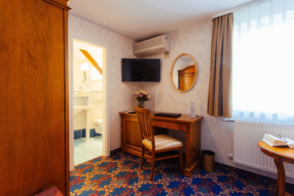 Hotel Schlosspalais Wernigerode 25/50