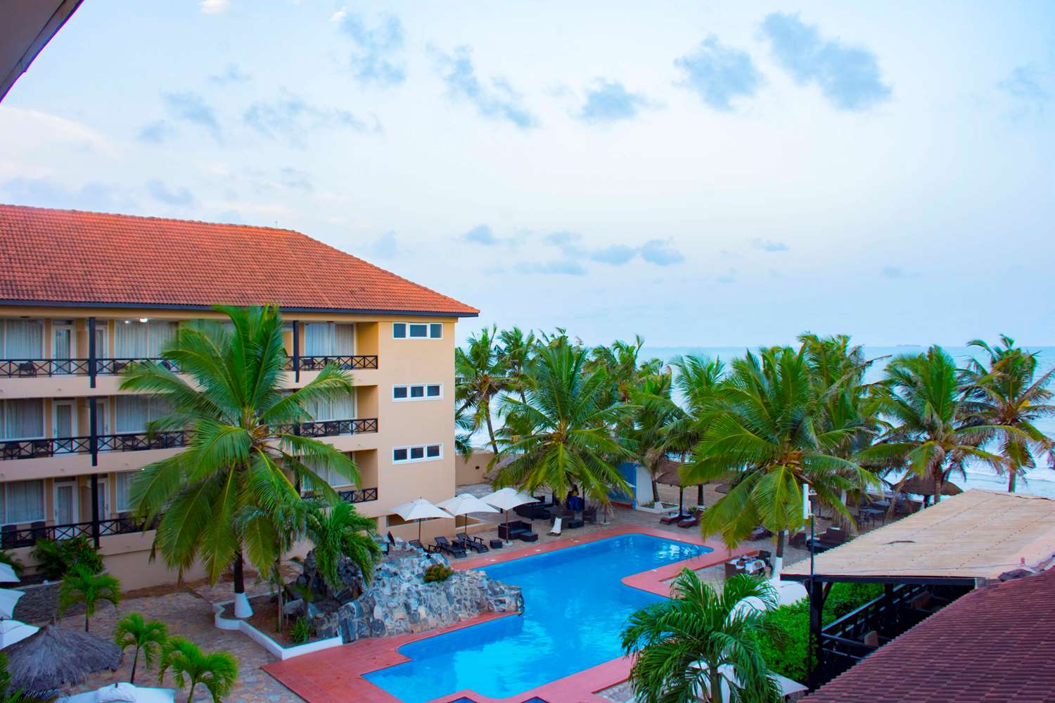 Best Western Plus Accra Beach Hotel 49/51