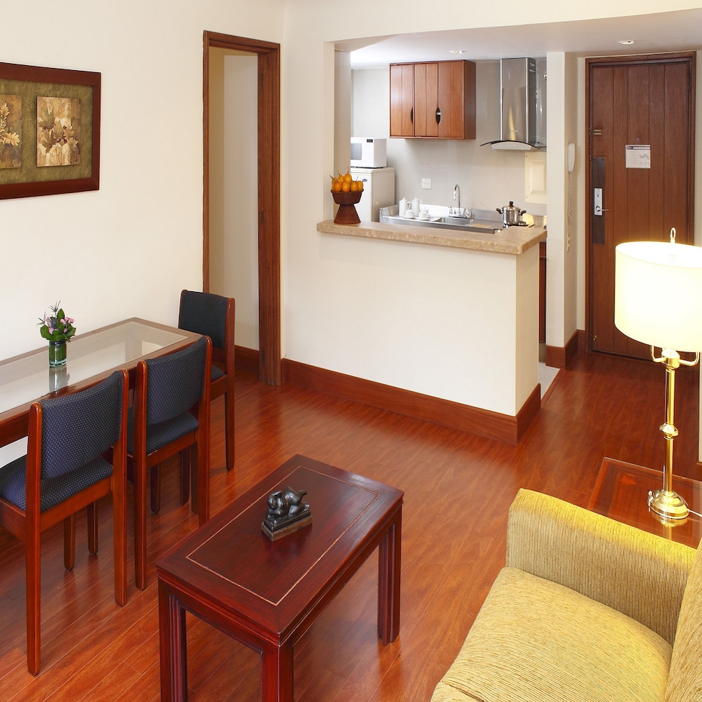 Estelar Apartamentos Bogota - La Fontana 8/37