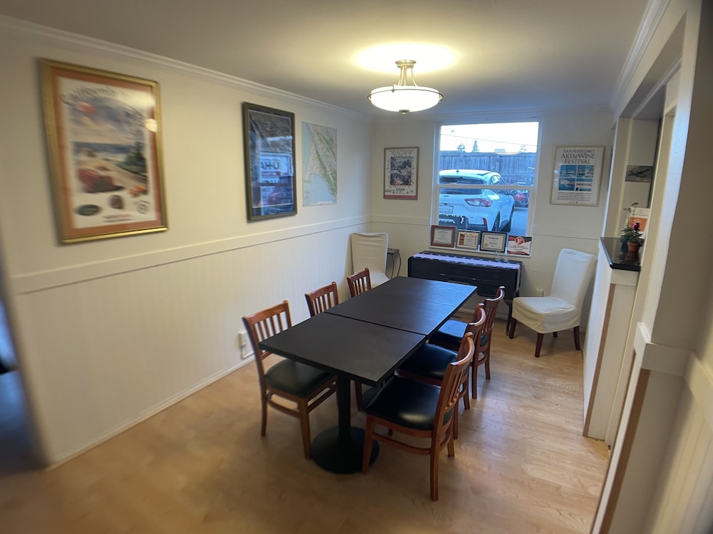 San Anselmo Inn B&B 51/57