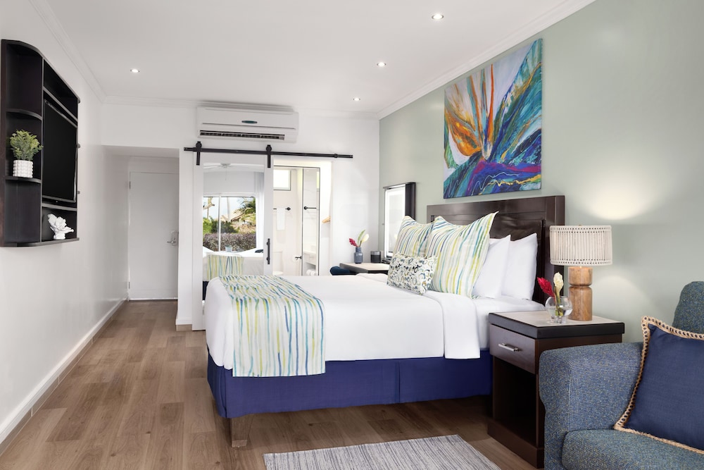 Coconut Bay Beach Resort and Spa 30/73