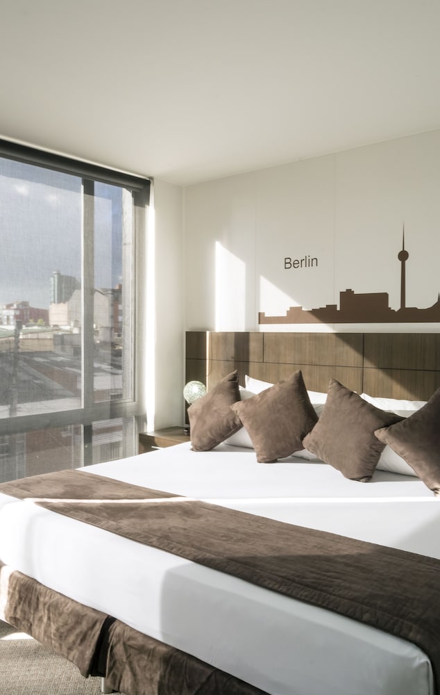 Hotel Apartamentos Regency La Feria 13/50