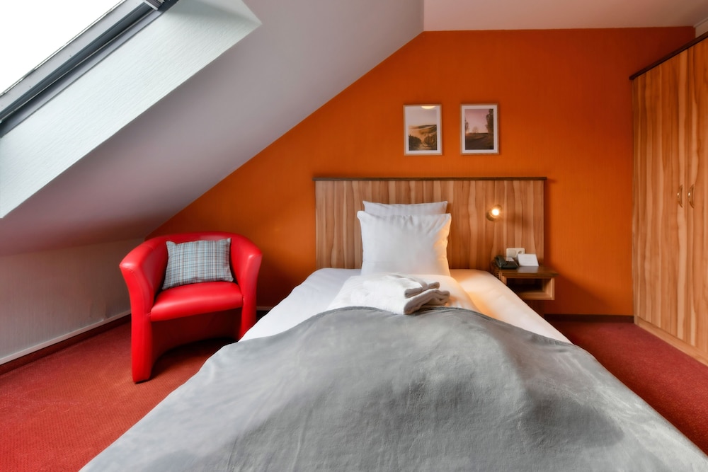 City Hotel Meckenheim 7/40