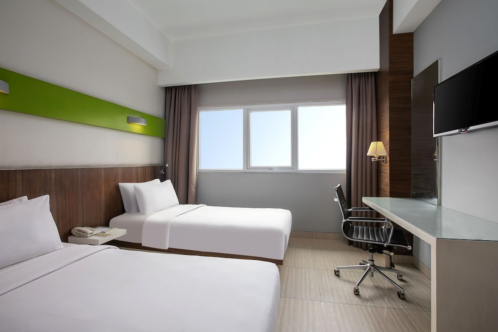 Hotel Santika Cikarang 10/49