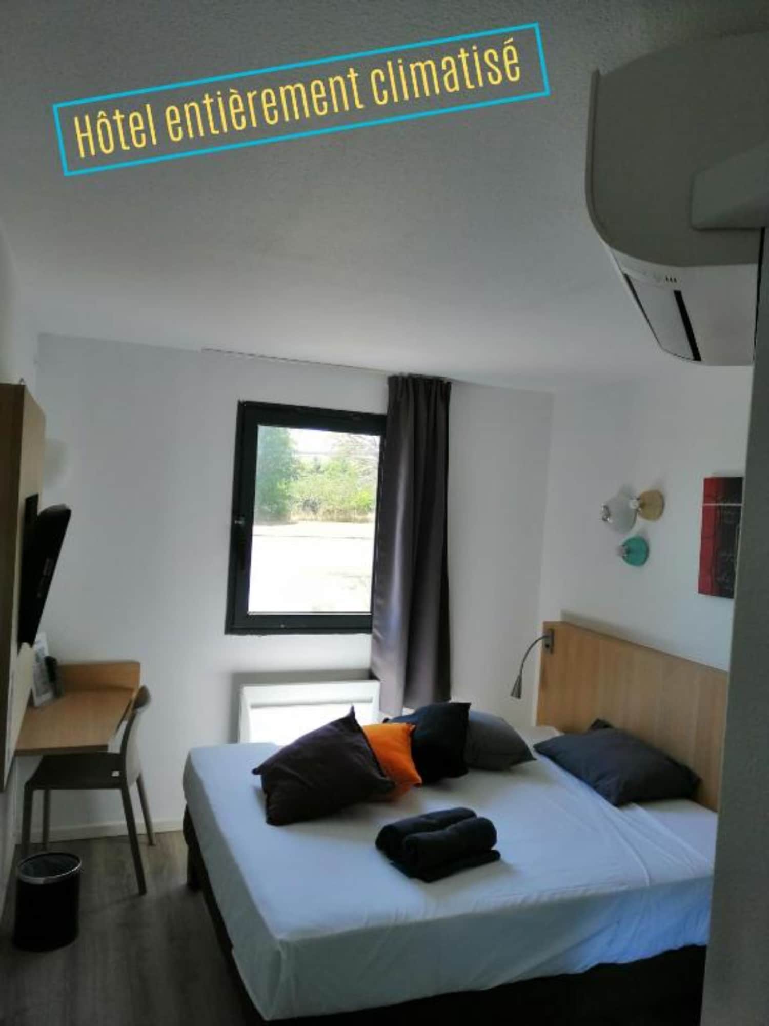 Standard, 4 Beds, Kyriad Direct La Rochelle Sud Aytre 7/9