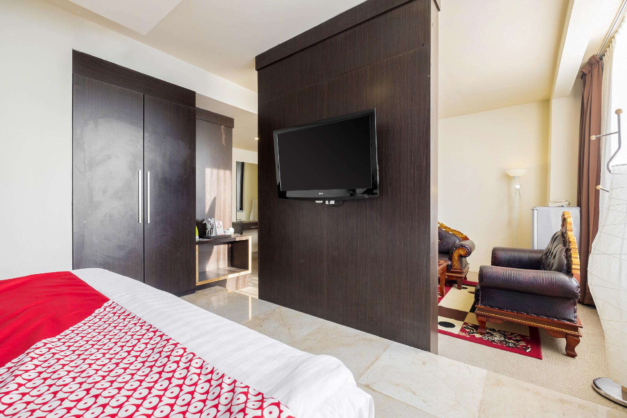 Townhouse Oak near Losari Beach formerly Lynt Hotel Makassar 21/32