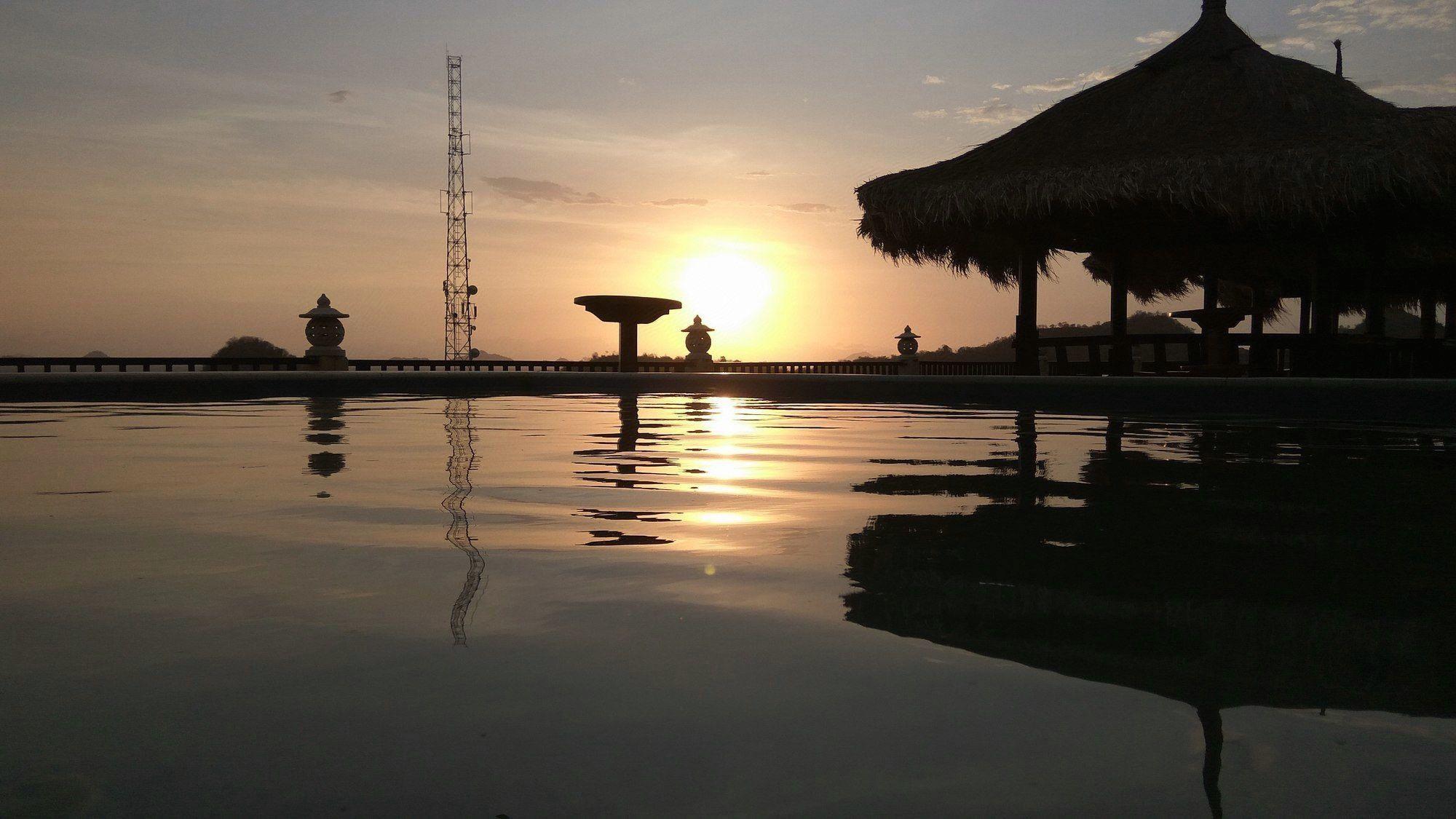 Mawar Hotel 26/34
