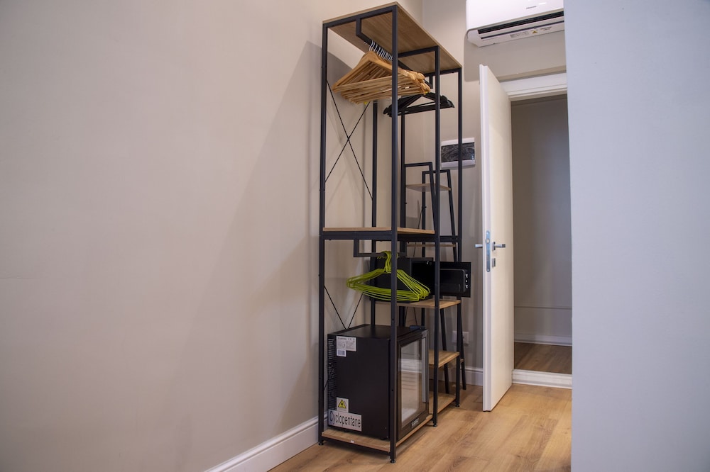 AD Suites Tritone 29/50