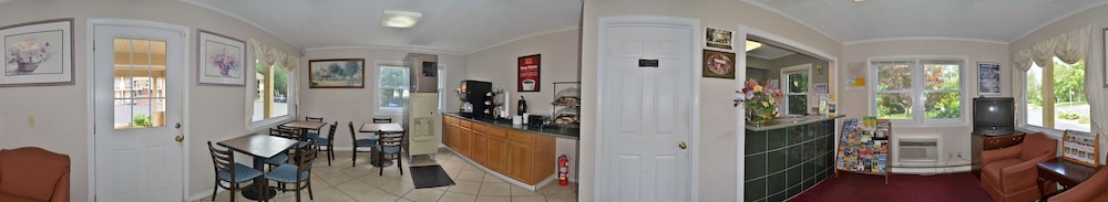 Econo Lodge Sturbridge Route 20 23/49