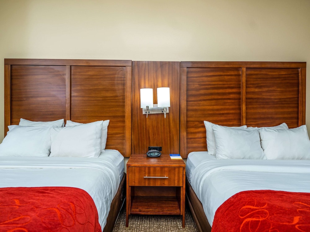 Comfort Suites Old Town Spring, TX 17/44