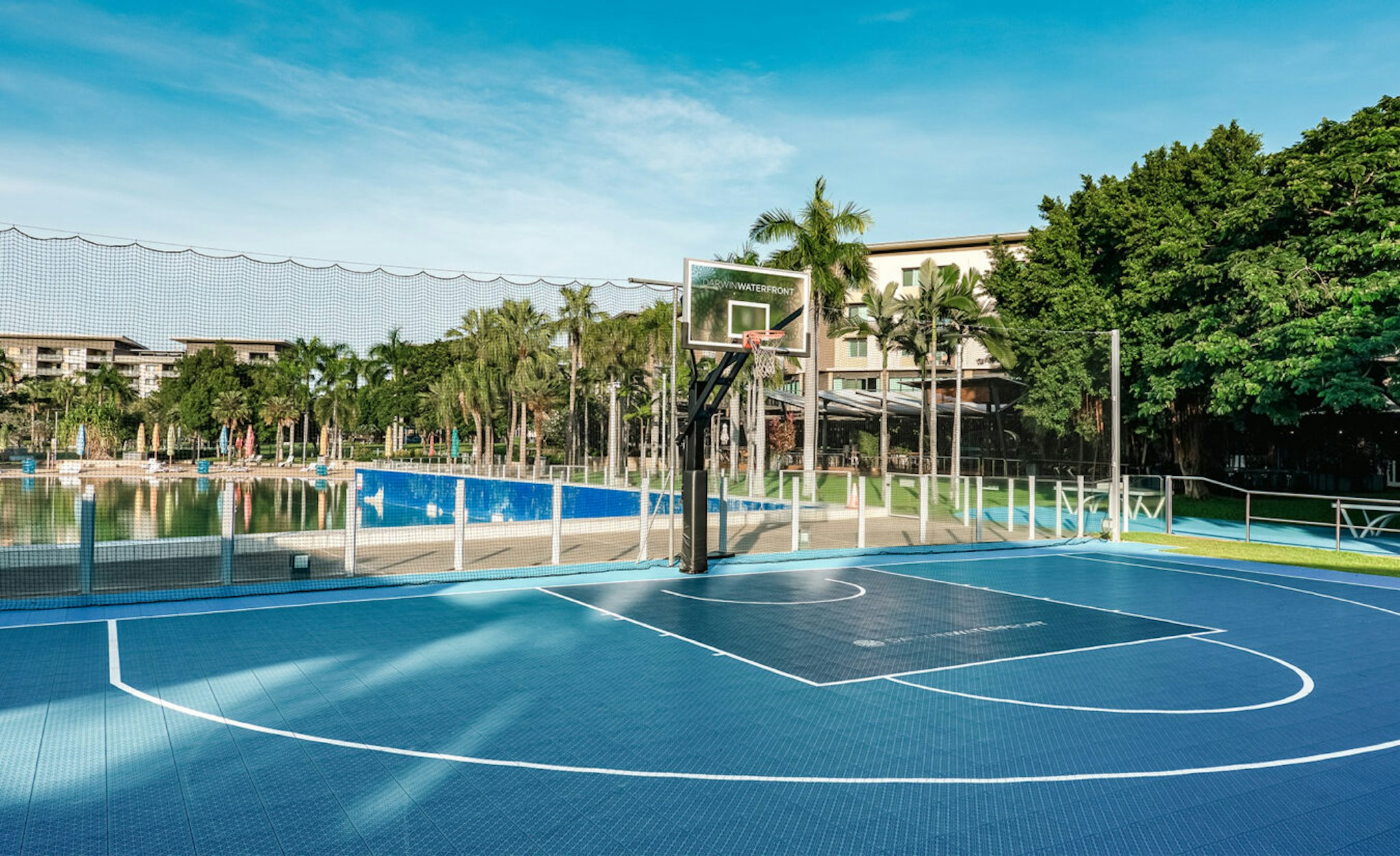 PALMS CITY RESORT 38/63