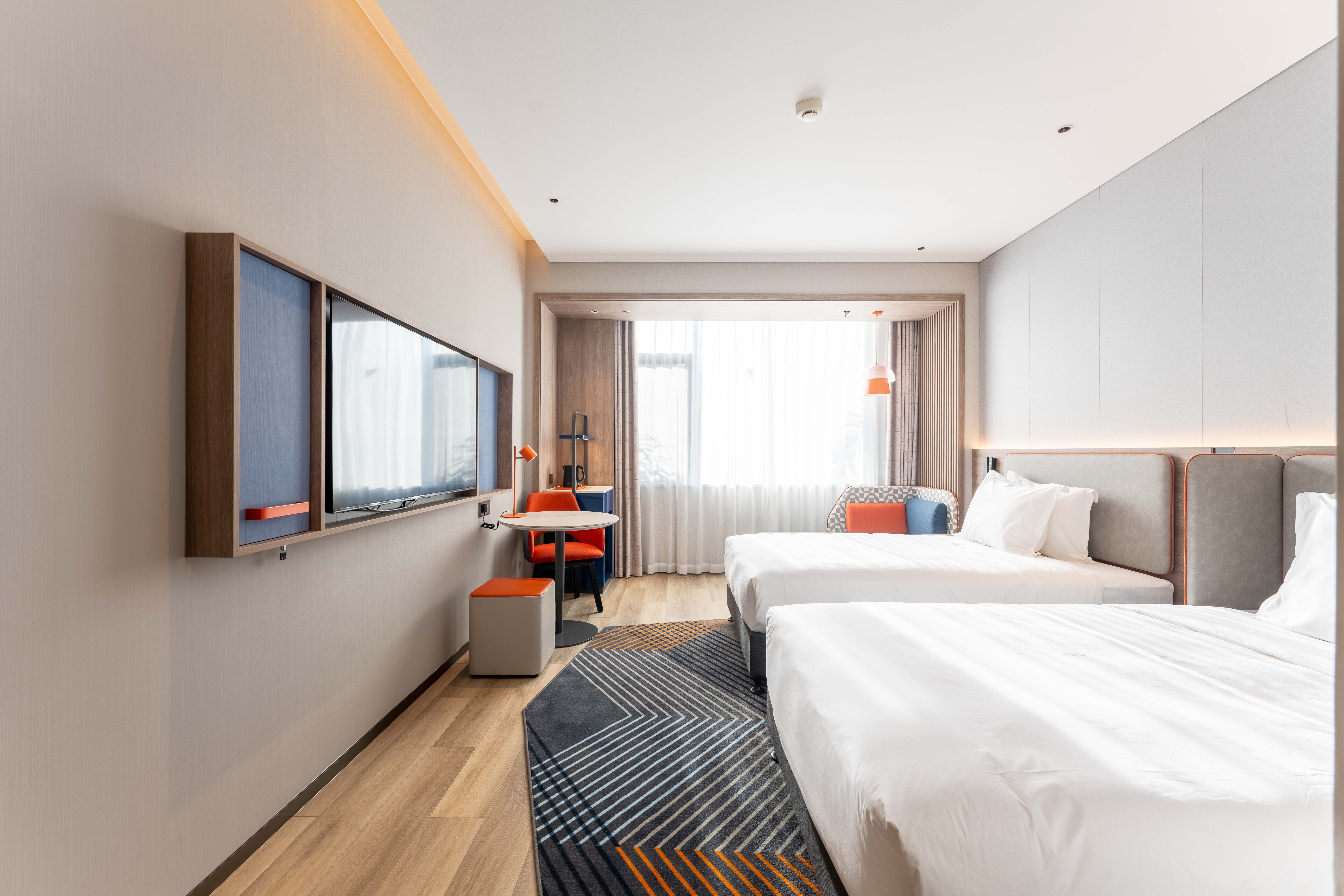 Holiday Inn Express Yuhuan Wetland Park 8/42