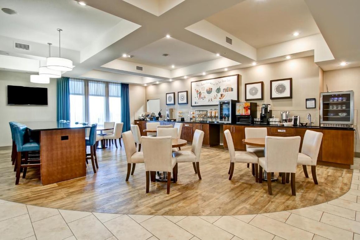 Canalta Hotel Selkirk 30/37