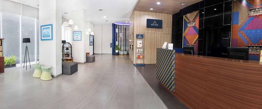 Arte Hotel Bandar Lampung 8/48