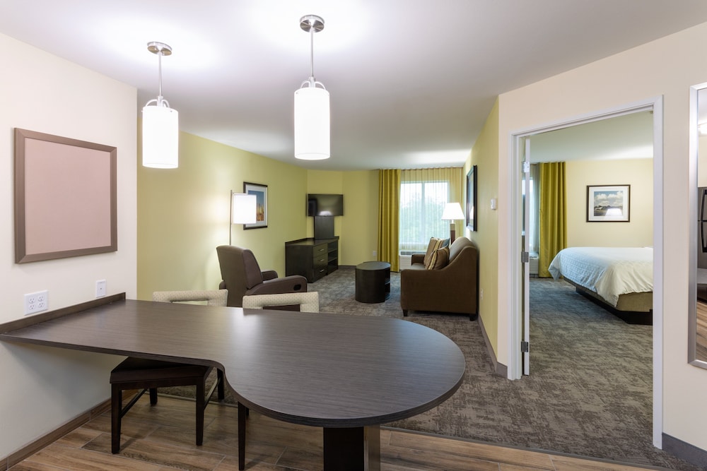 Candlewood Suites Rochester Mayo Clinic Area 39/50