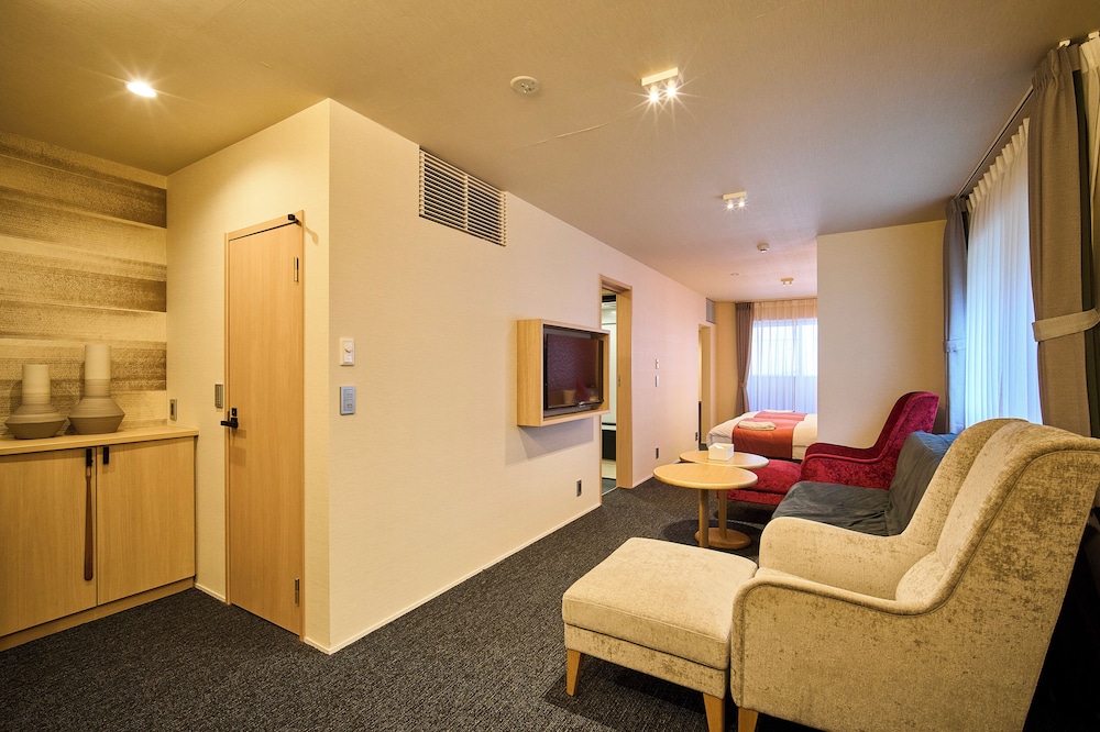 HOTEL MASTAY jingumichi 54/68