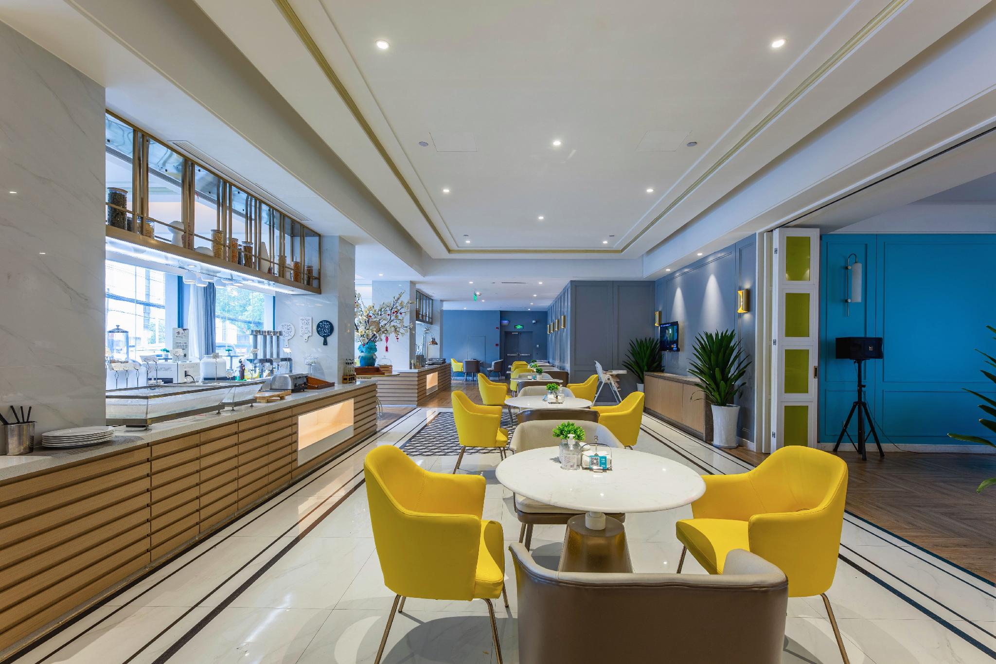 Baiyulan Hotel (Wuhan Meiyuan Xiaoqu Metro Station Dingziqiao) 25/27