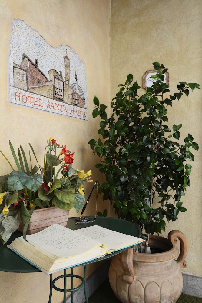Hotel Santa Maria 42/67