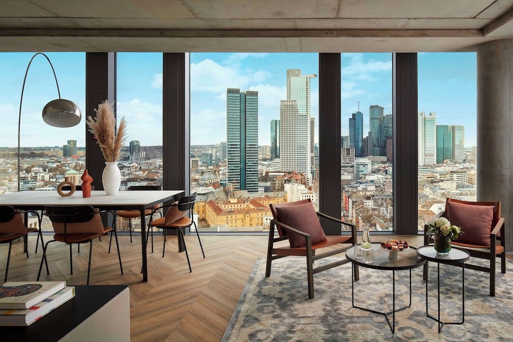 NH Collection Frankfurt Spin Tower 37/50