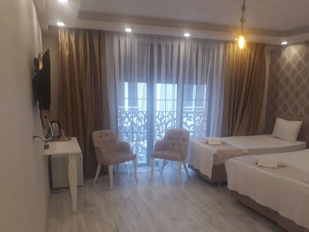 Peri 26 Otel 27/50