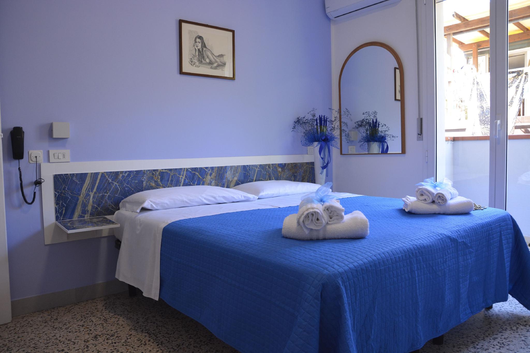 Hotel Leda 8/47