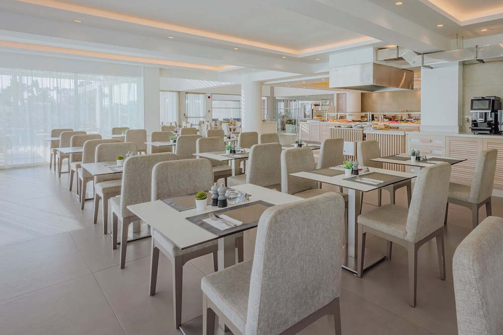 Tasia Maris Sands Beach Hotel - Adults Only 34/50