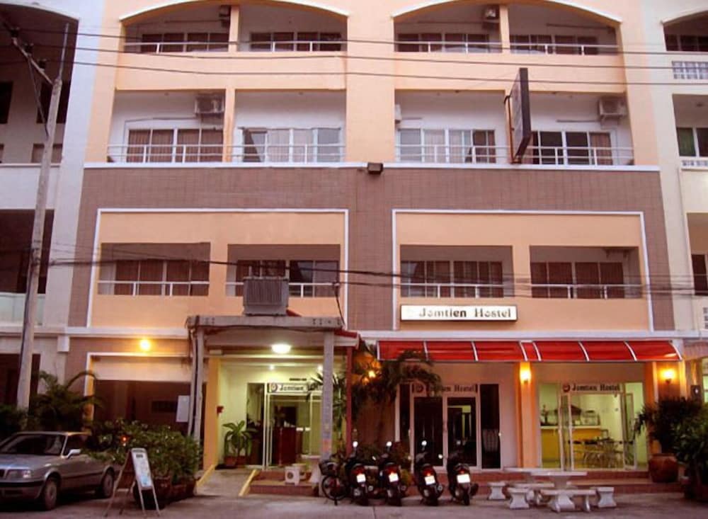 Jomtien Hostel 4/68
