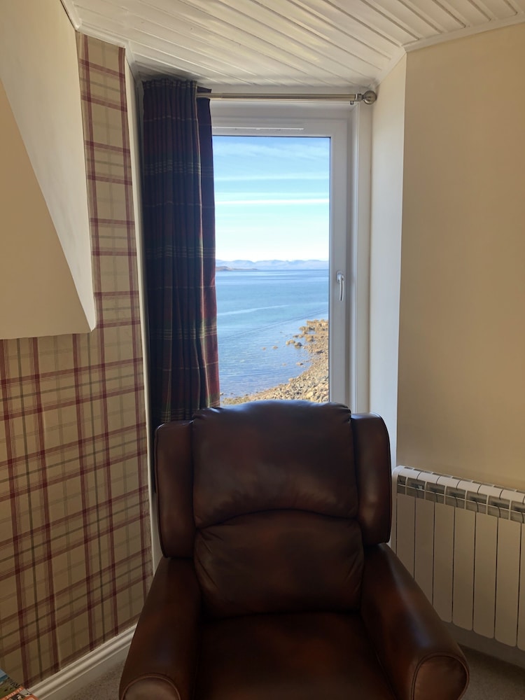 The Millcroft Hotel 32/50