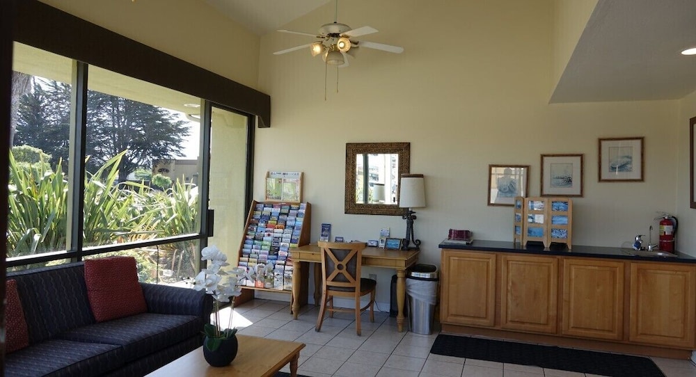 Sand Dollar Inn 44/60