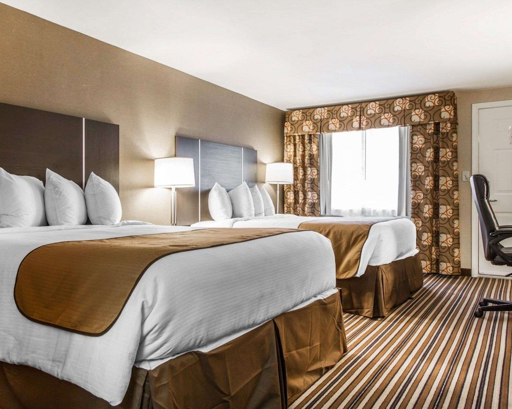 غرفة قياسية بسريرين كوين، Quality Inn & Suites South Portland, ME 9/10