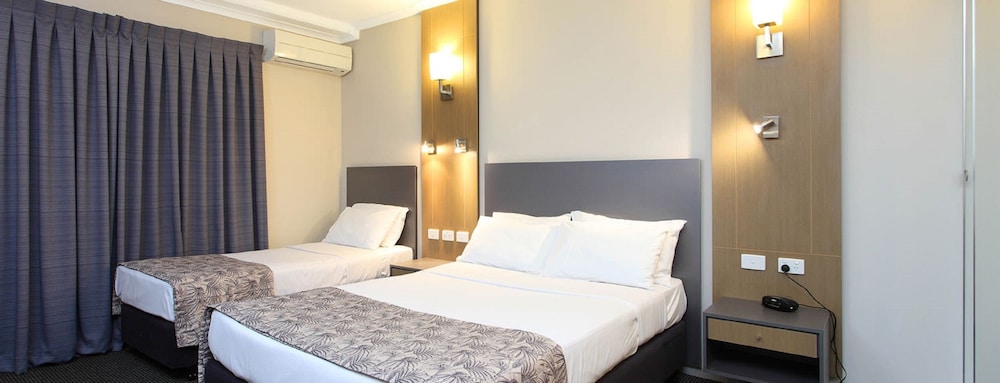 2 BEDROOMS, APARTMENT