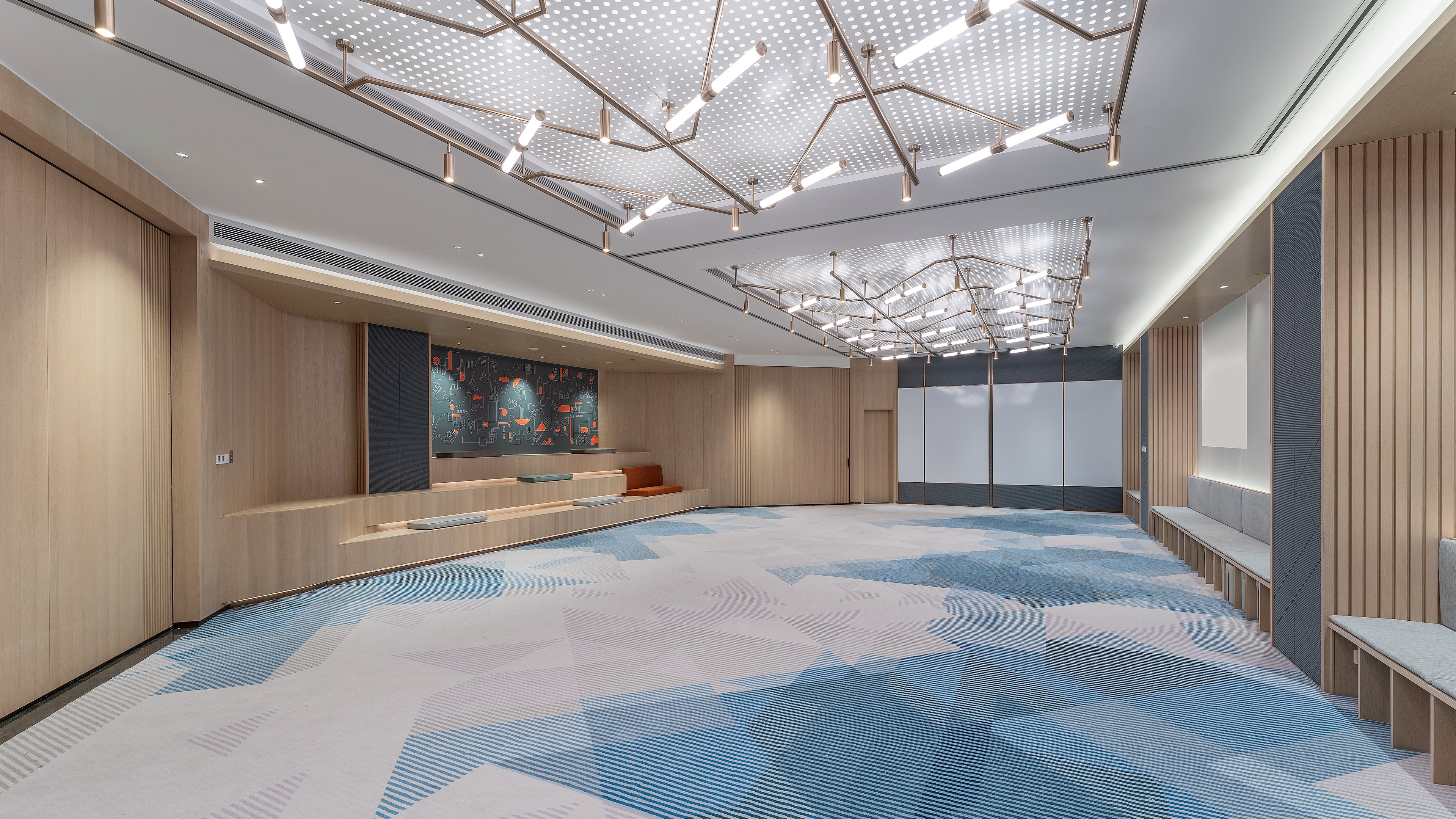 EVEN Zhongshan City Center 35/63