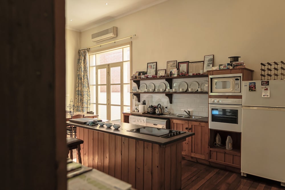 Fire Station Inn(Apartment) 6/50