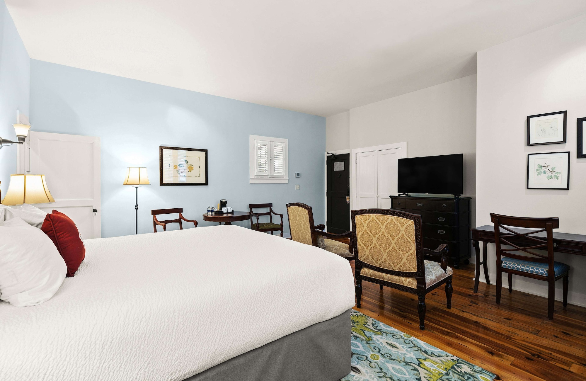 Lodge, Deluxe, Cottage, King Bed