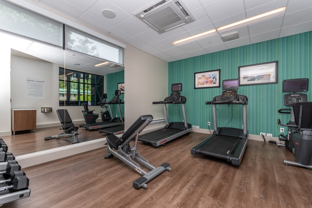Holiday Inn Express Suites Chilliwack East 19/34