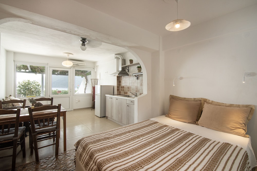 Nafsika Villas 19/49