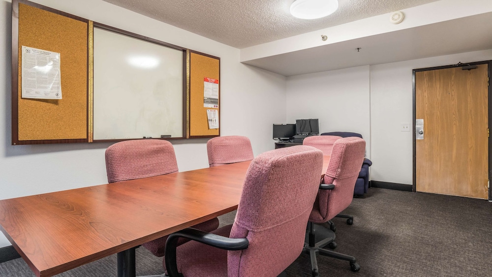 Motel6 Elk Grove Village, IL 37/44