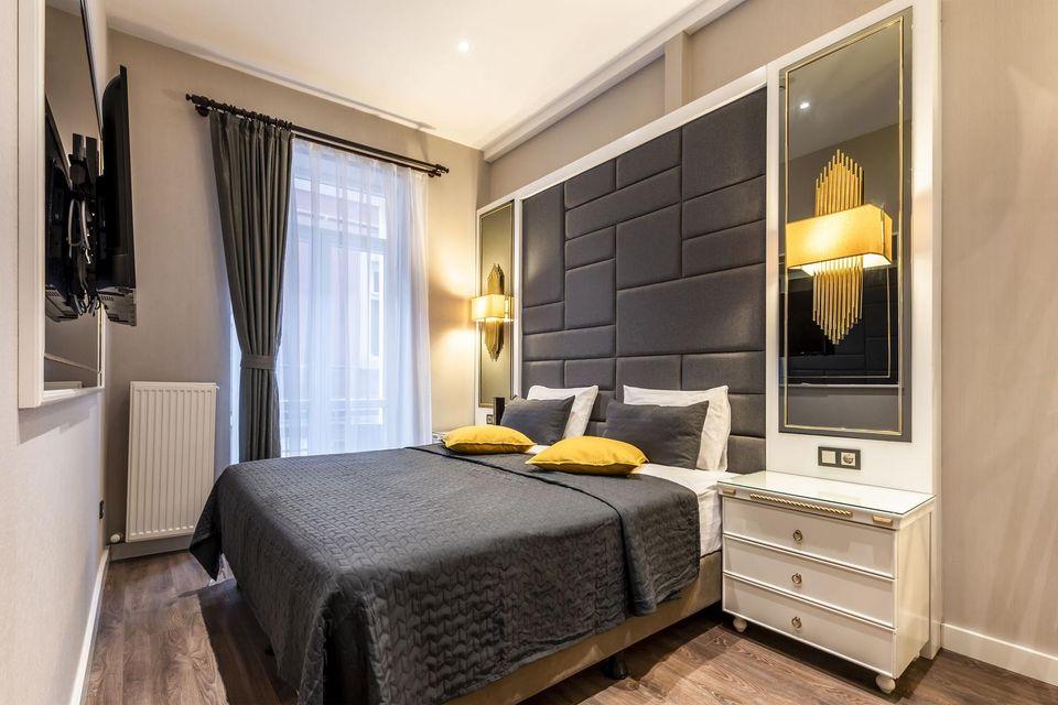 Condominium, Luxury