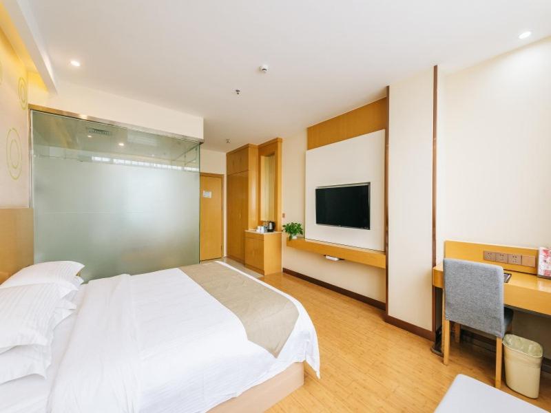 GreenTree Inn Jiangyin Bus Station Meiyuan Street Express Hotel 11/31