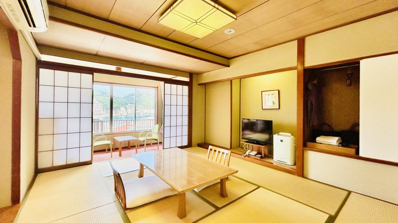 Room, Road Side, Tatami, Smoking