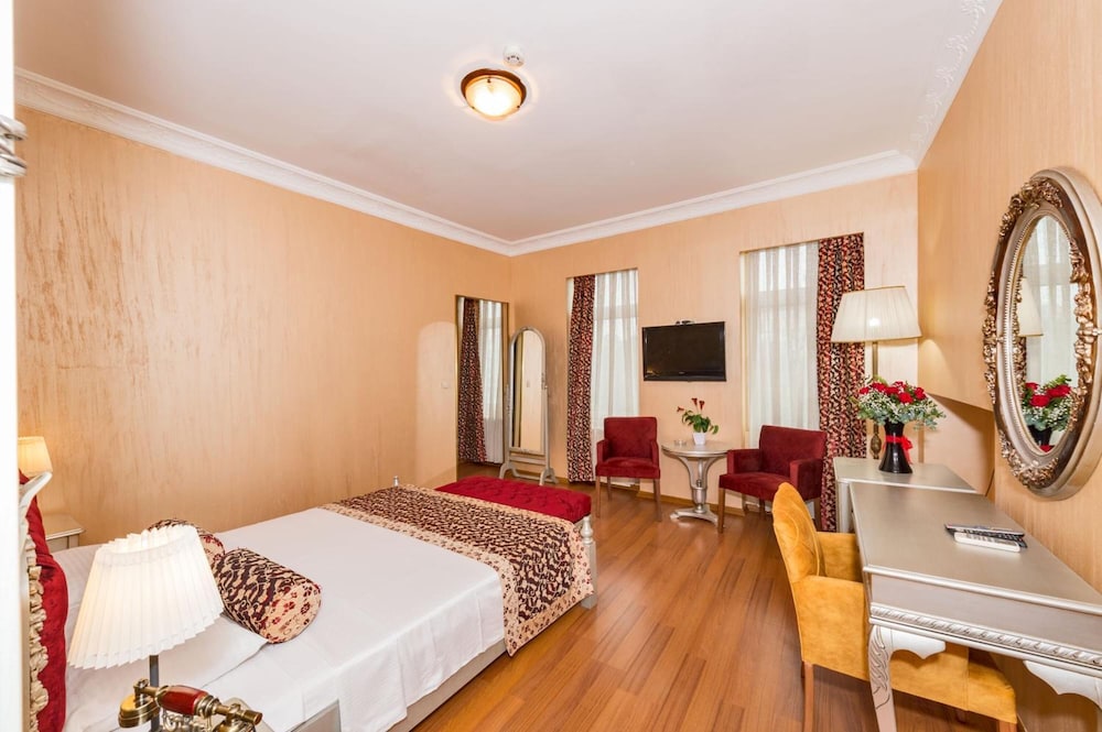 Hotel Santa Hill 7/30