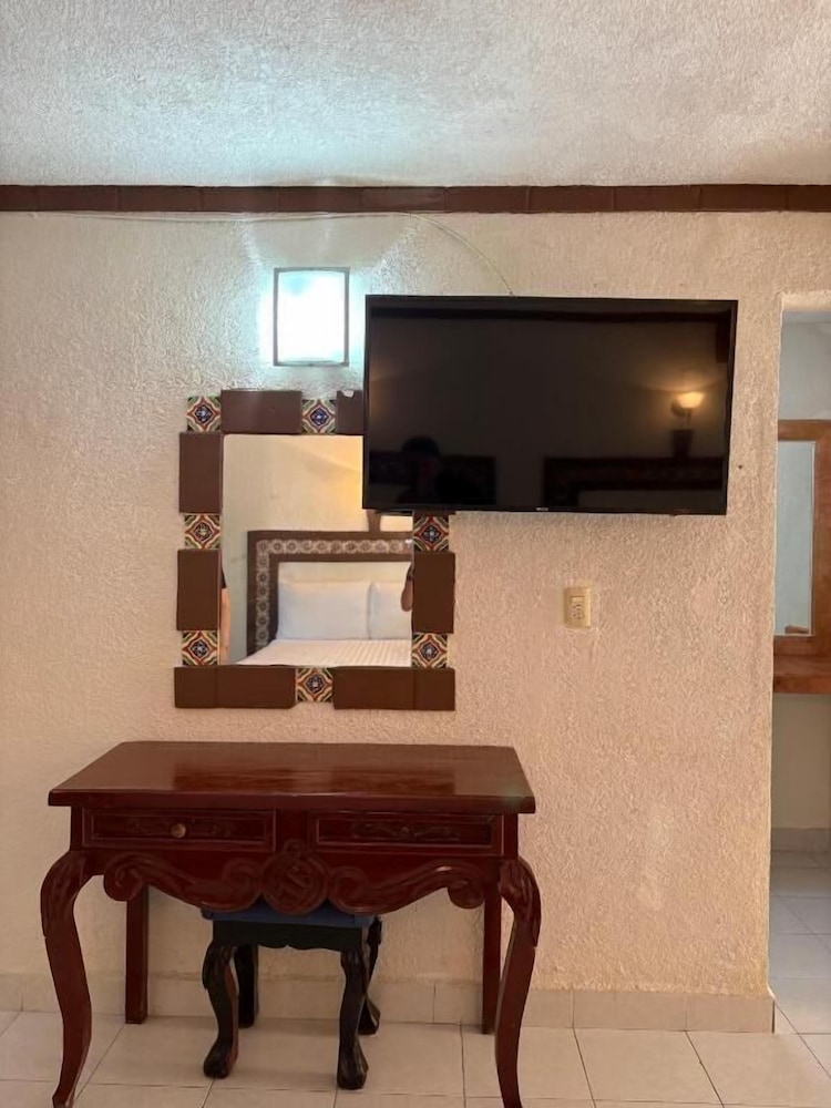 Suites Cancun Center 12/57