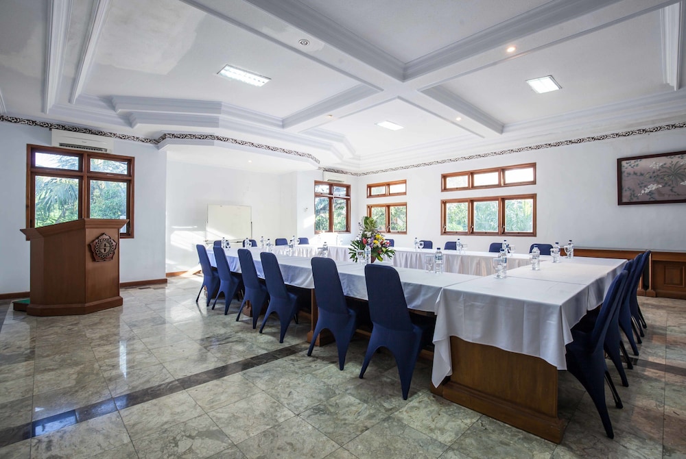 VILA SHANTI BEACH HOTEL 23/36