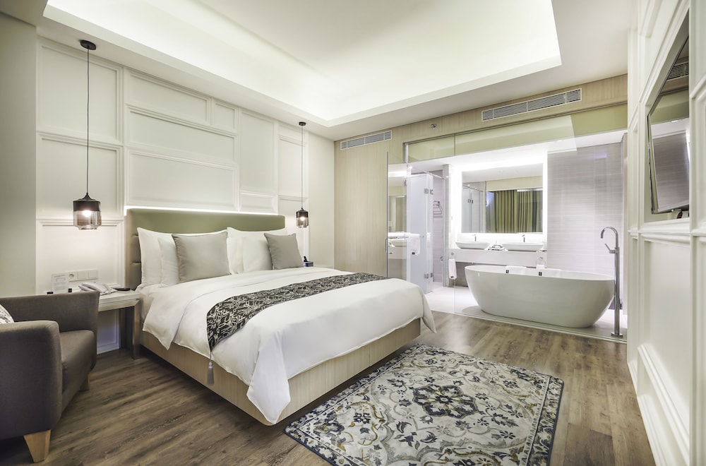 Vertu Harmoni Jakarta 20/52