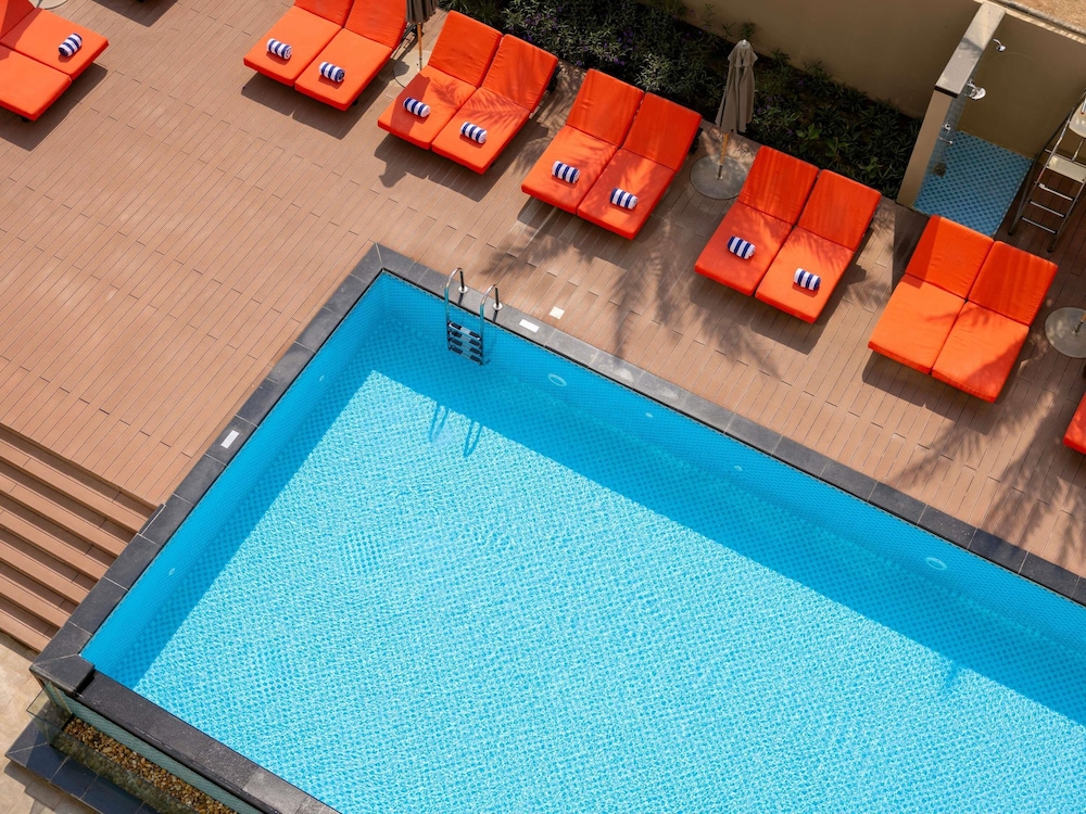 Novotel Muscat Airport 36/75