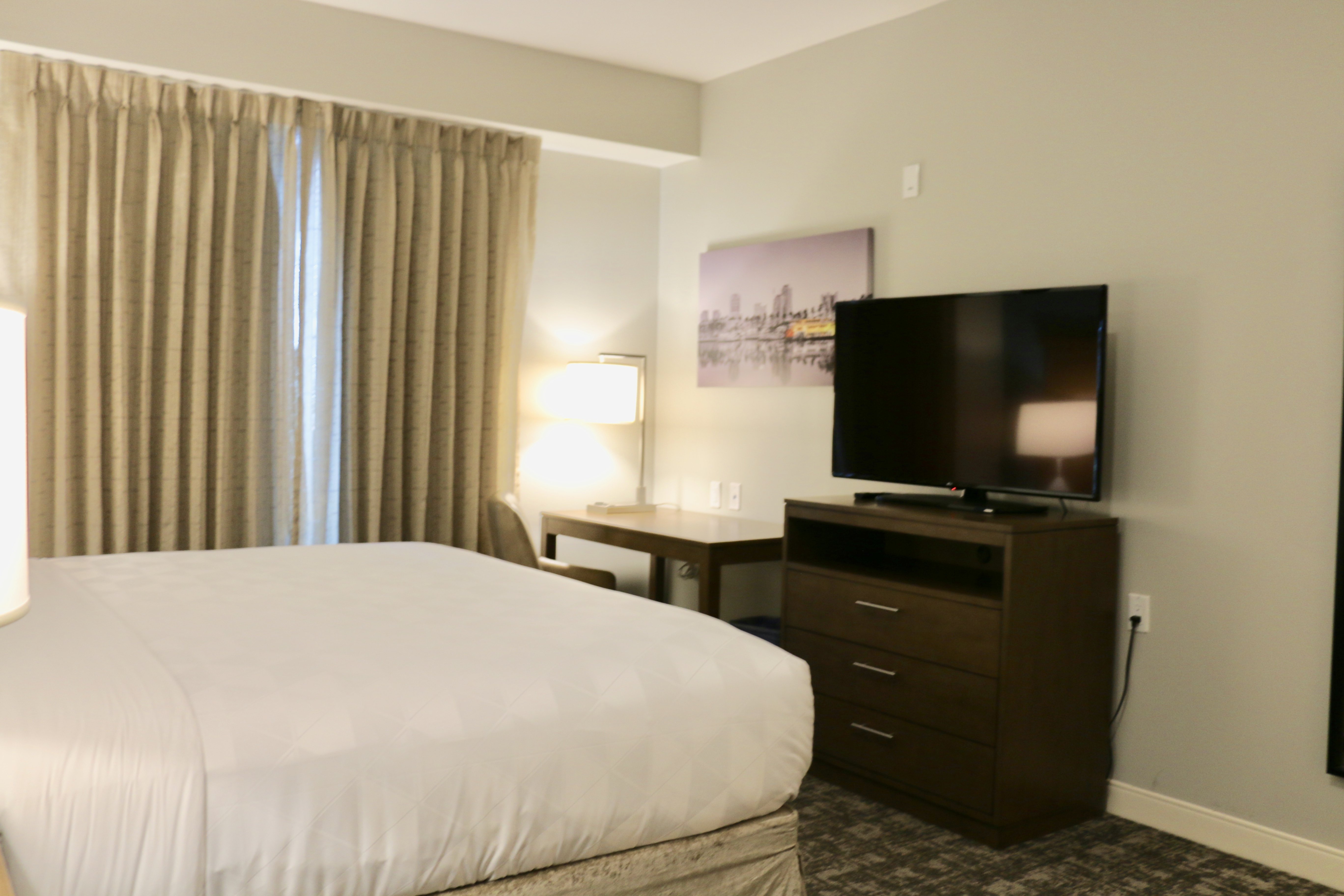 Staybridge Suites Long Beach Airport 19/50